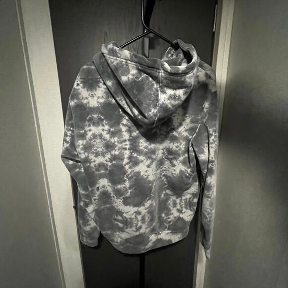 LA Lakers Hoodie - Picture 2 of 3